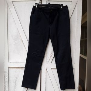 Lafayette 148 New York Dark Denim Skinng Jeans size 6.
